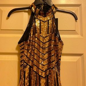 Fashion nova sparkly gold and black dress small
